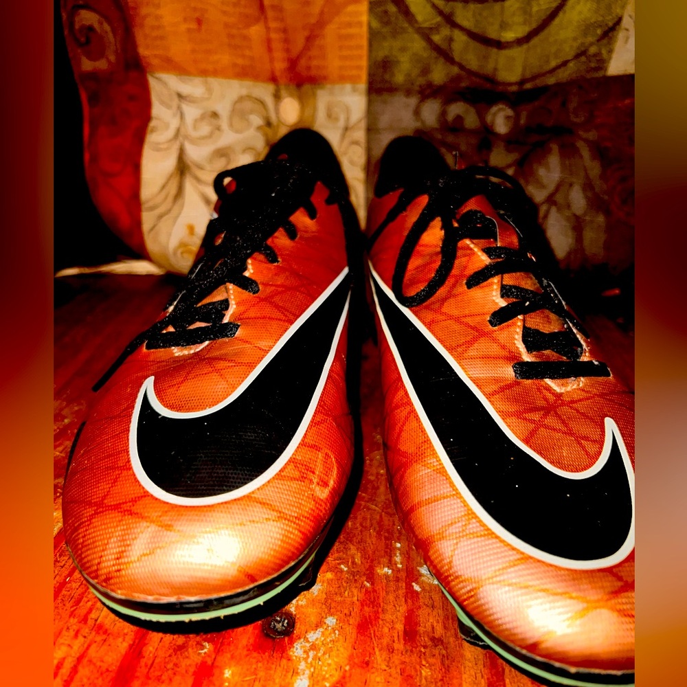 Nike Hypervenom Soccer Cleats - Rose Gold - Worn Once, Great Condition!